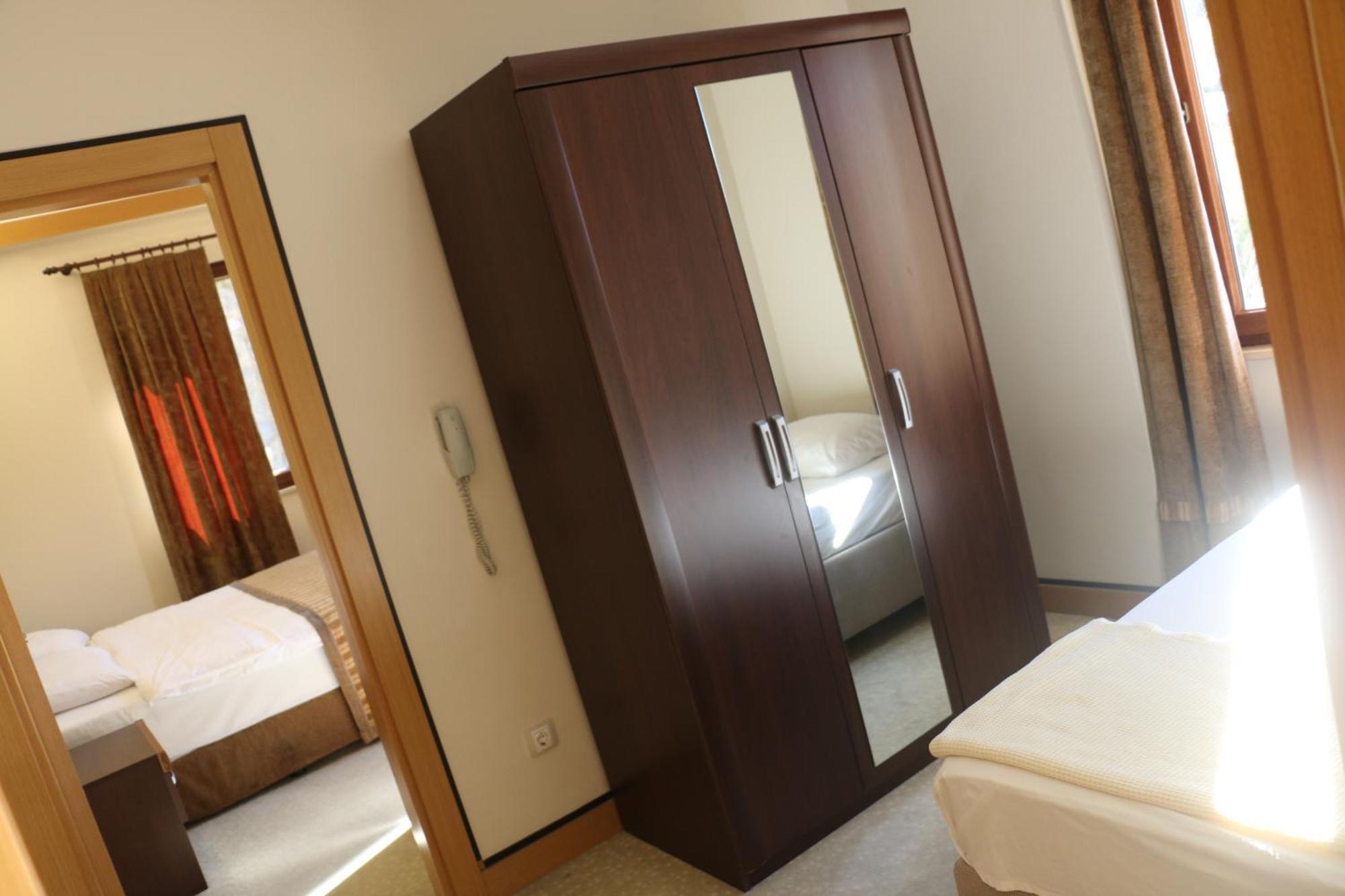 Hotel Lazlakar Sogutlu  Luaran gambar