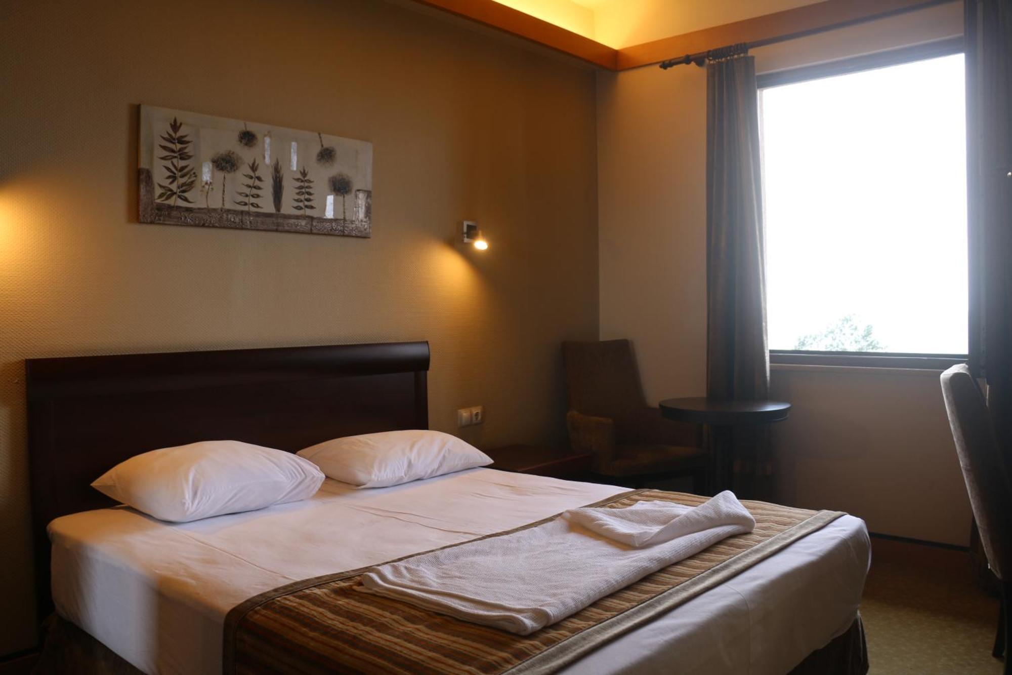 Hotel Lazlakar Sogutlu  Luaran gambar